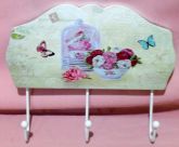 gabide decorado com 3 ganchos