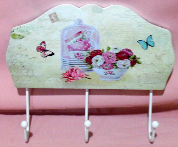 gabide decorado com 3 ganchos